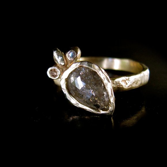Engagement ring. 14 Karat gold diamonds ring.